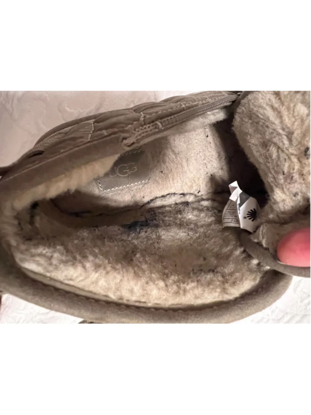 UGG men neumel